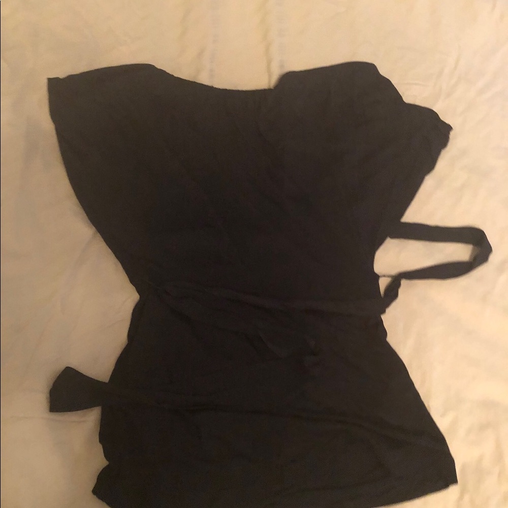 BCBG top - Picture 5 of 5